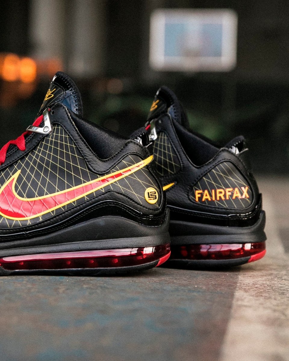 Nike Lebron 7 "Fairfax Away" - West NYC