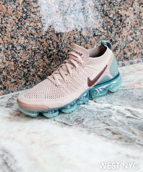 WMNS Nike Air VaporMax Flyknit 2 "Particle Rose / Mica Green" - West NYC
