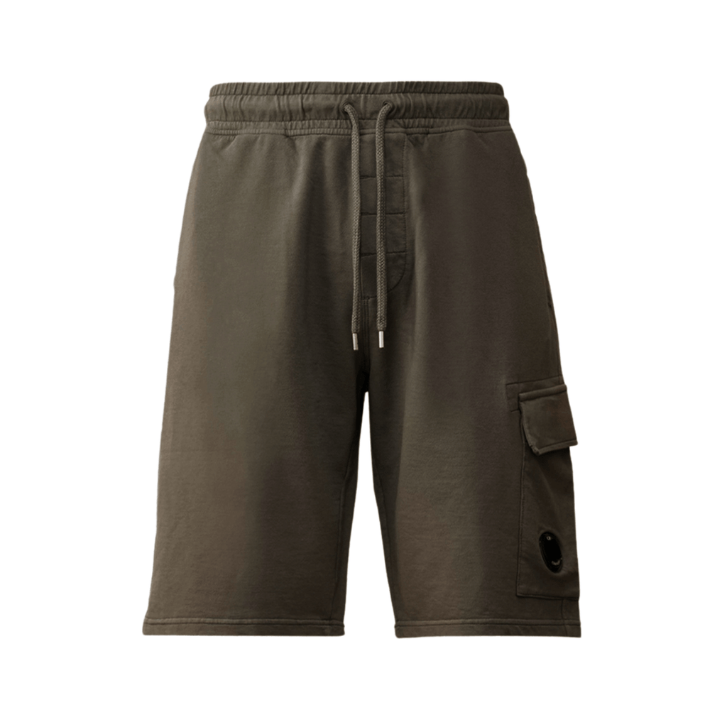 CP COMPANY｜SHORTS (Light Fleece Shorts (14CMSB021A 0022 C.P. Company Men's Light Fleece Cargo Lens Shorts Smoked